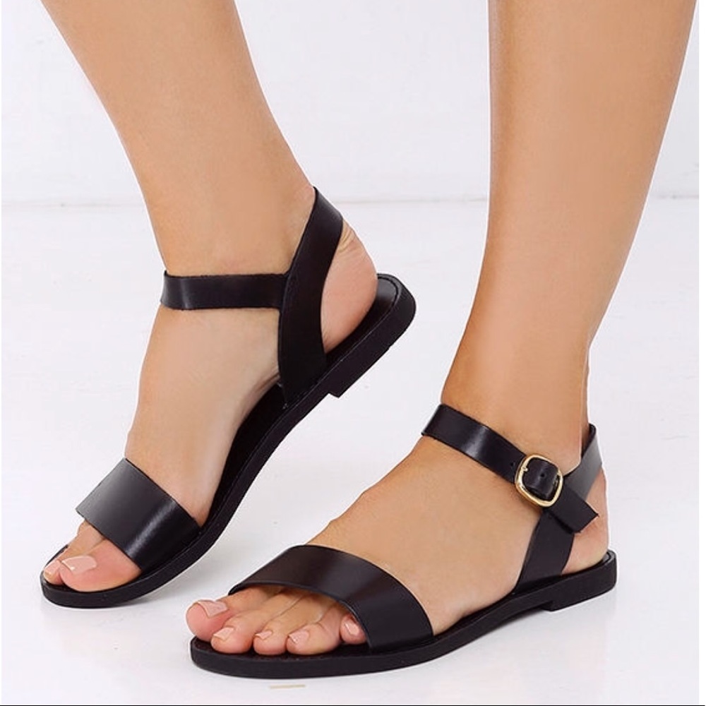 Steve Madden Black Ankle Strap Sandal